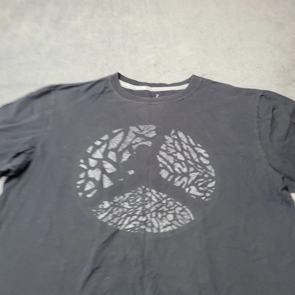 Jordan T-Shirt Mens Small‎ Black Jumpman Elephant Print Graphic Tee Streetwear